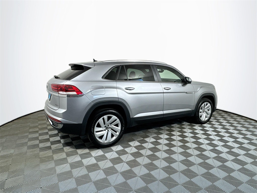 2023 Volkswagen Atlas Cross Sport V6 SE Technology photo 10