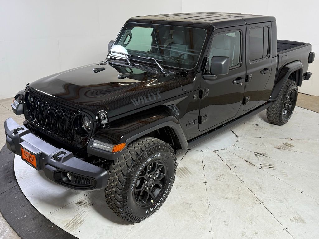 2025 Jeep Gladiator Willys photo 3