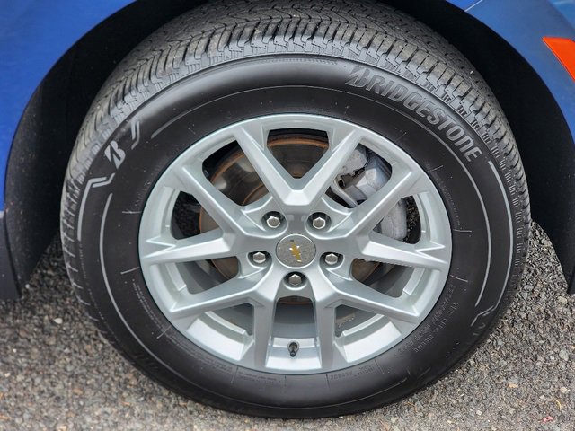 2024 Chevrolet Equinox LS photo 4