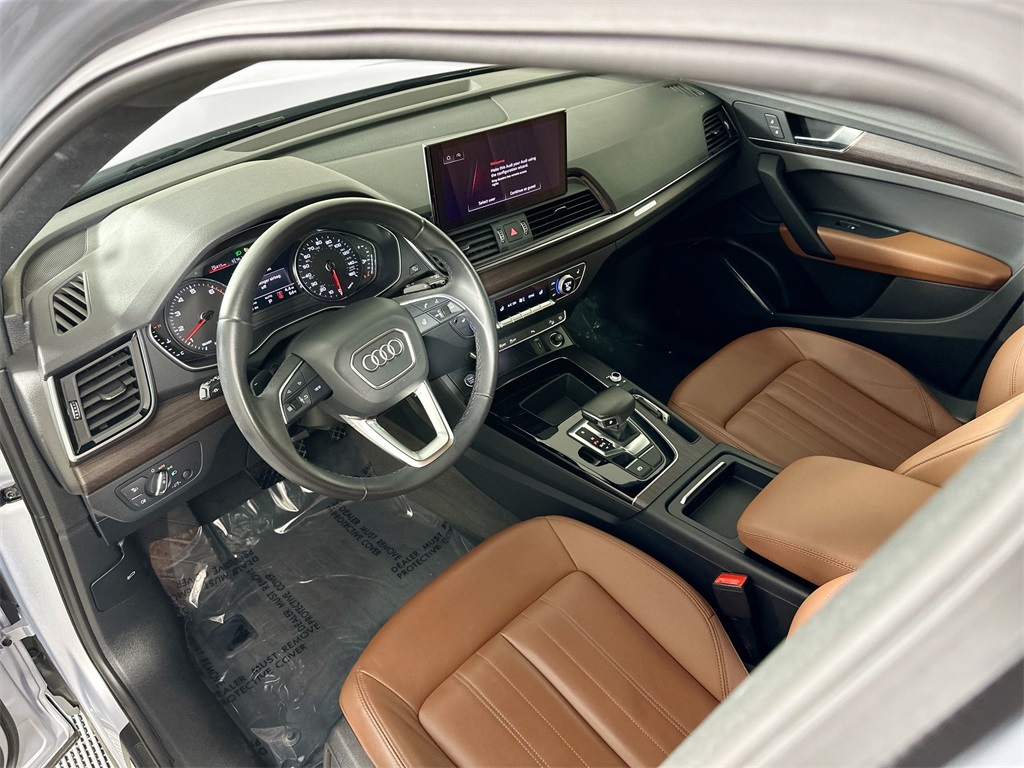 2022 Audi Q5 45 S line Premium photo 11