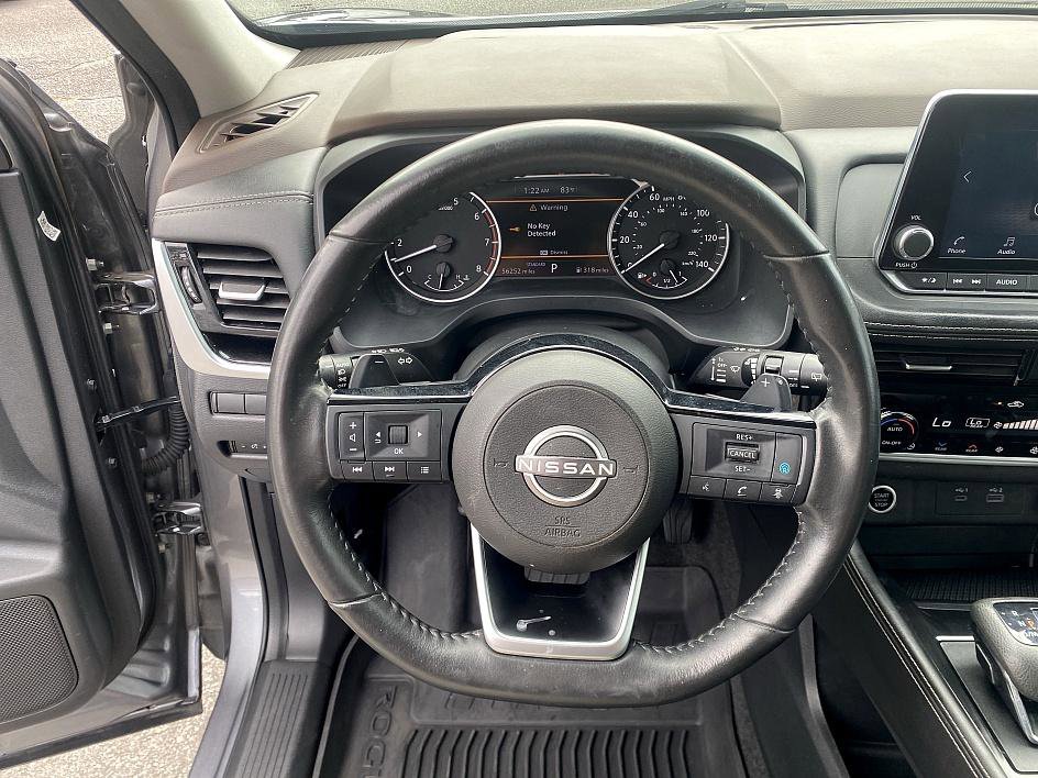 2022 Nissan Rogue SL photo 8