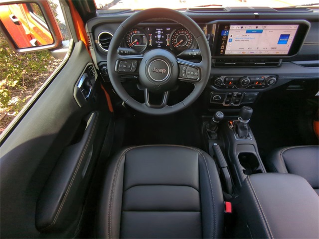 2025 Jeep Gladiator Sport S photo 14