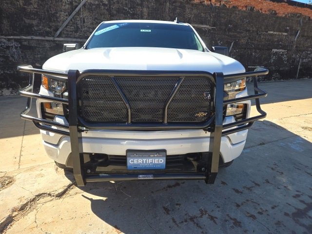 2023 Chevrolet Silverado 1500 Custom photo 2