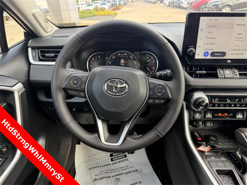 2024 Toyota RAV4 XLE Premium photo 10