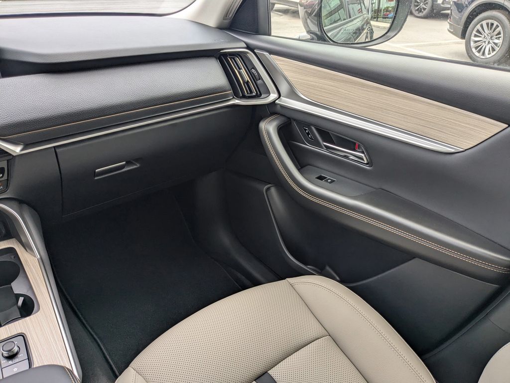 2025 Mazda CX-90 3.3 Turbo Preferred photo 18