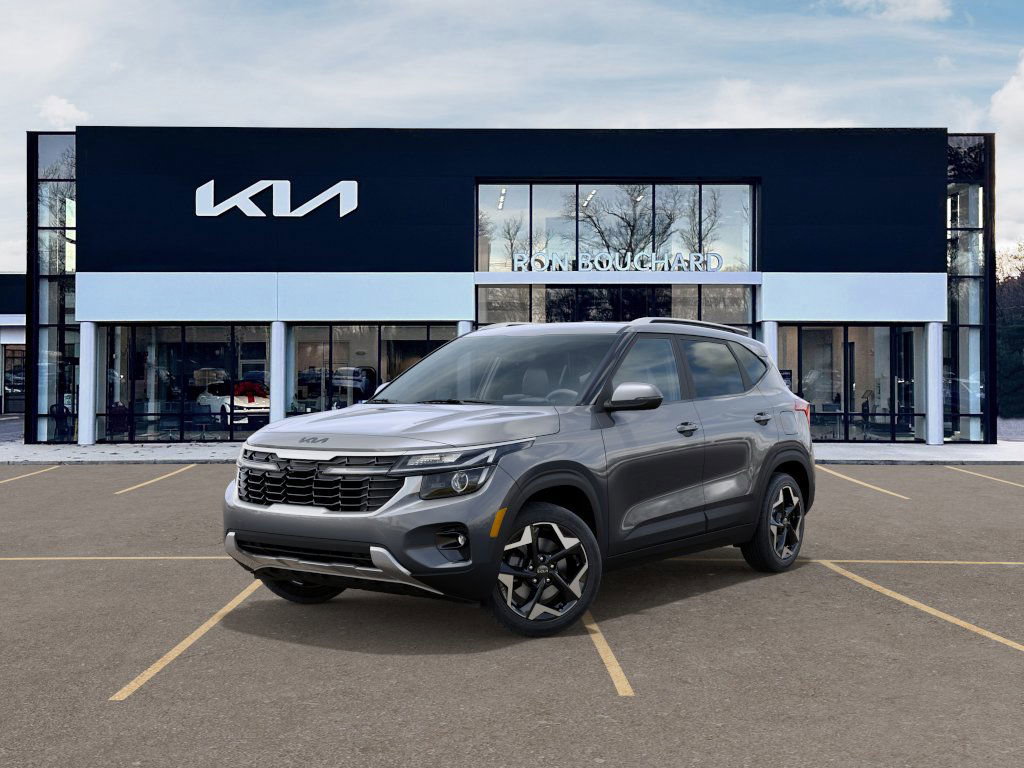 2025 Kia Seltos S's photo