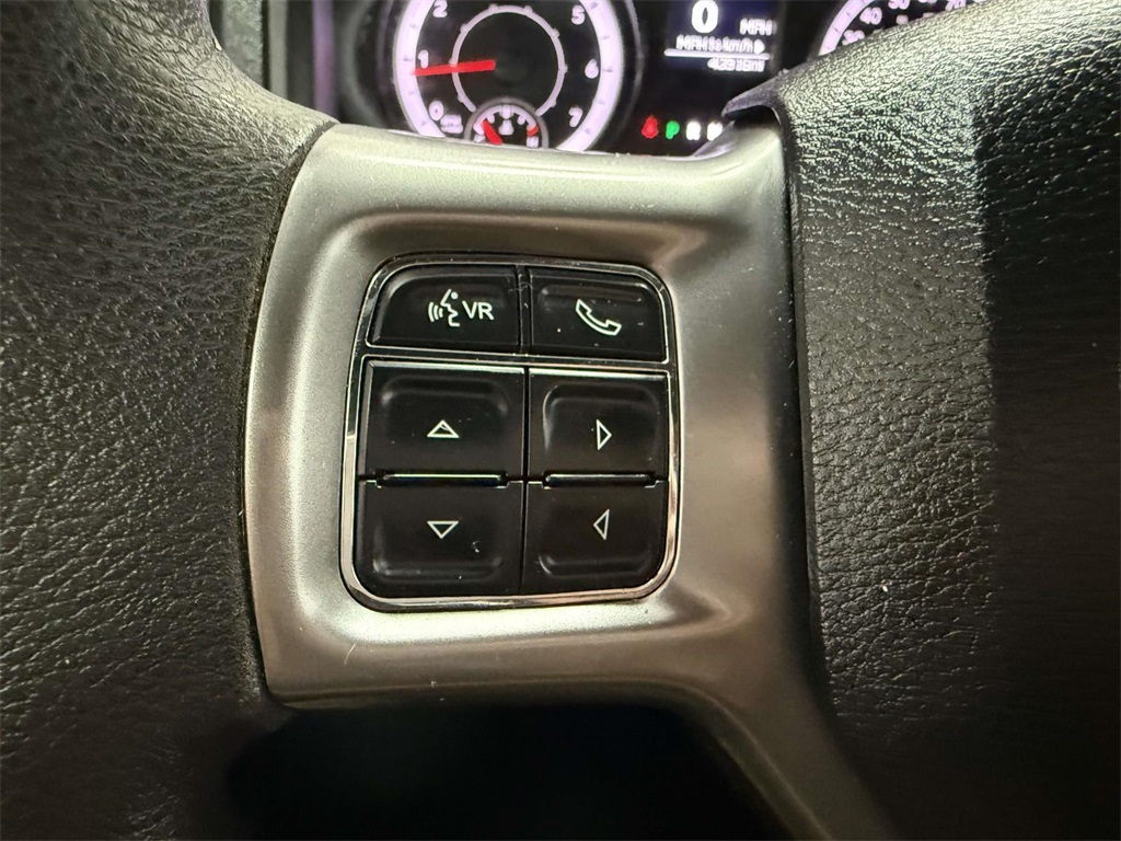 2024 Ram 1500 Classic Warlock photo 11