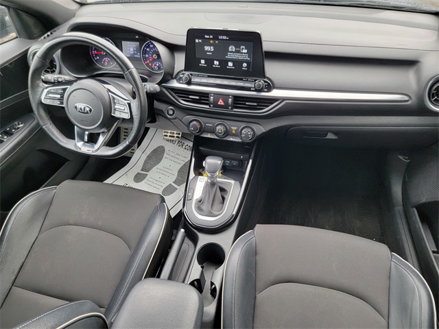 2020 Kia Forte GT-Line photo 32