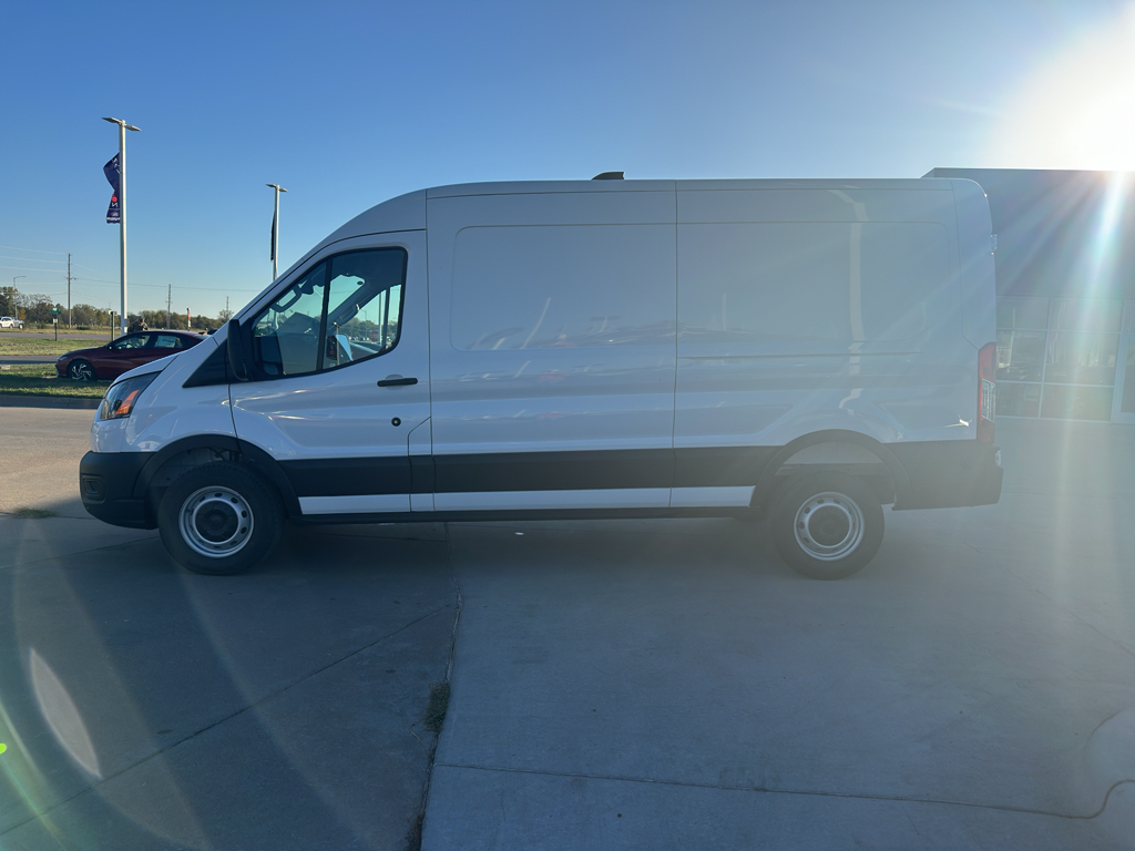 2026 Ford Transit Cargo Van photo 3
