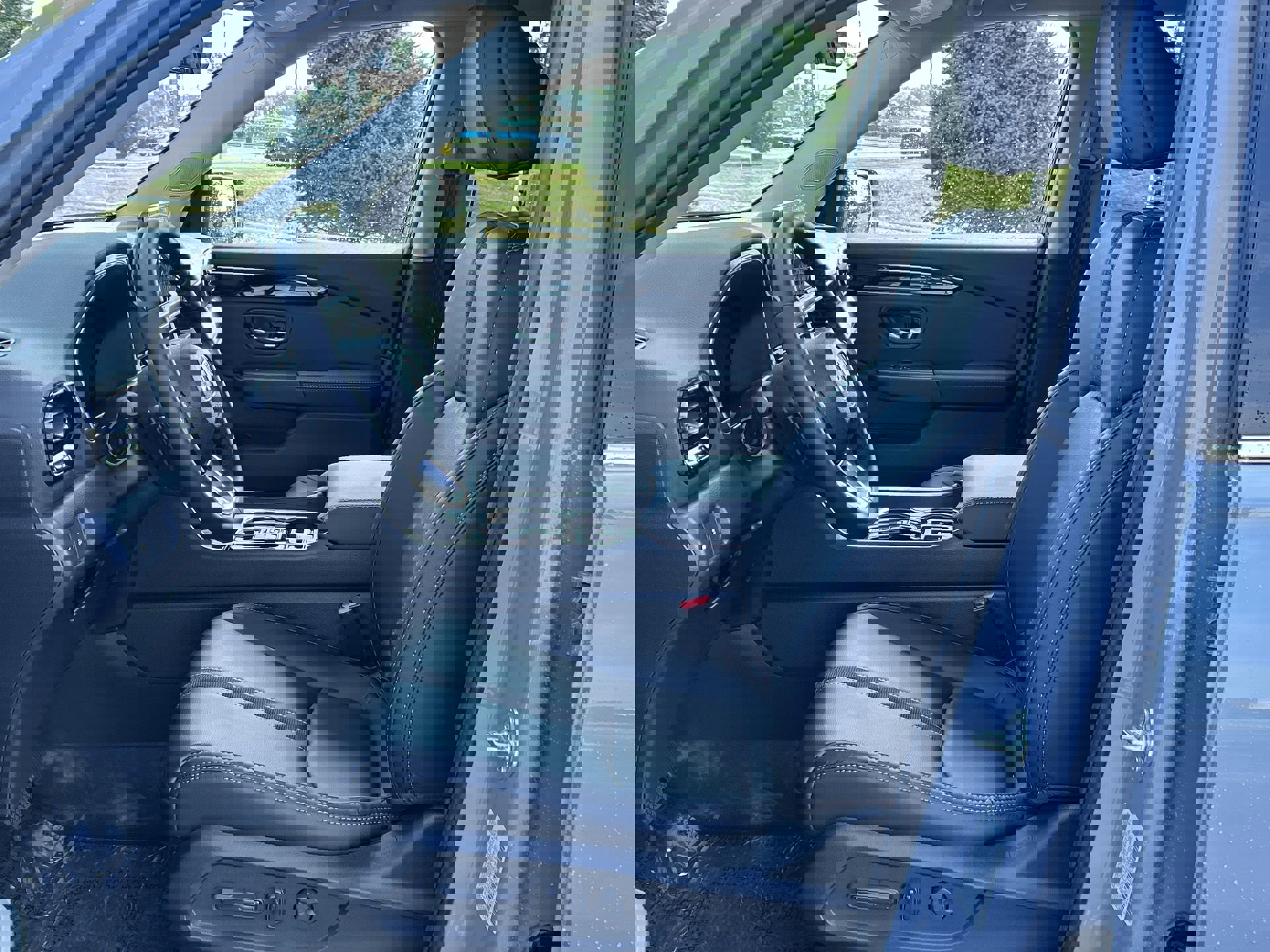 2025 Honda Pilot Touring photo 11