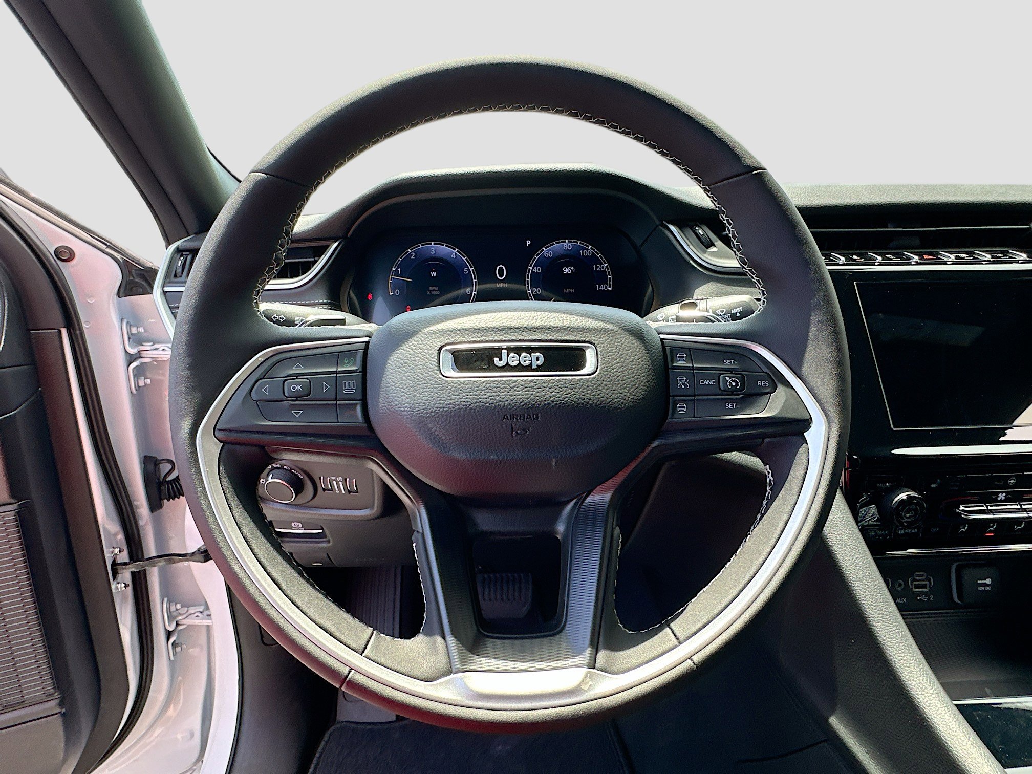 2025 Jeep Grand Cherokee Altitude X photo 7