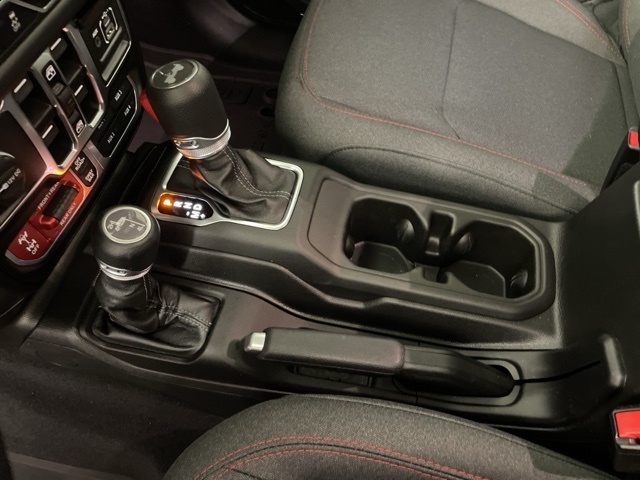 2025 Jeep Wrangler Rubicon Sport photo 31