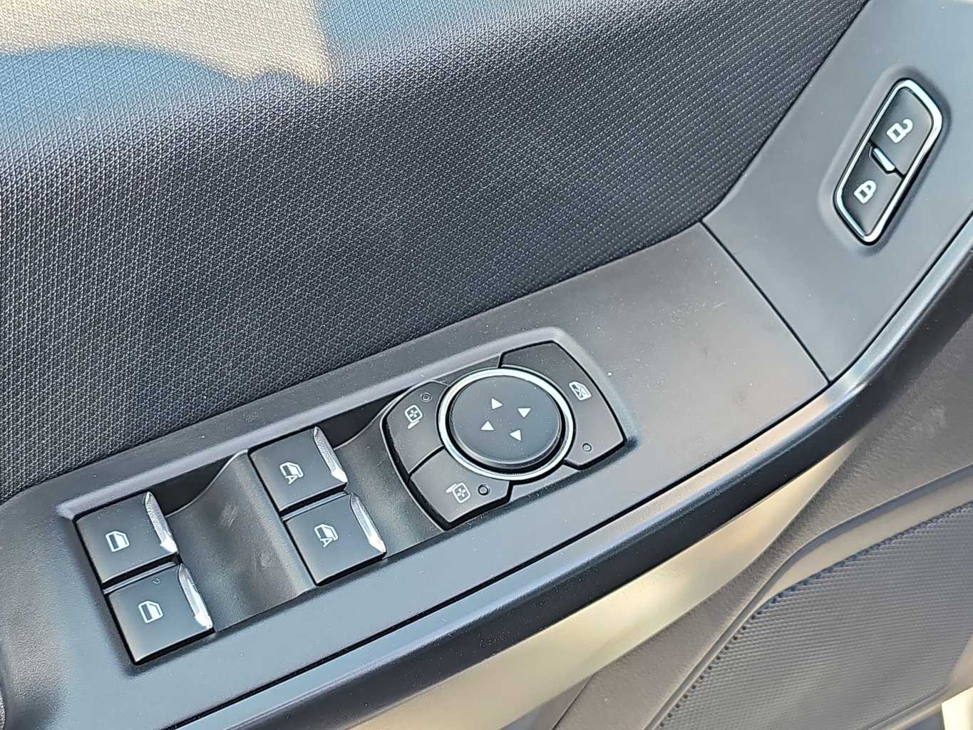 2025 Ford F-150 STX photo 3