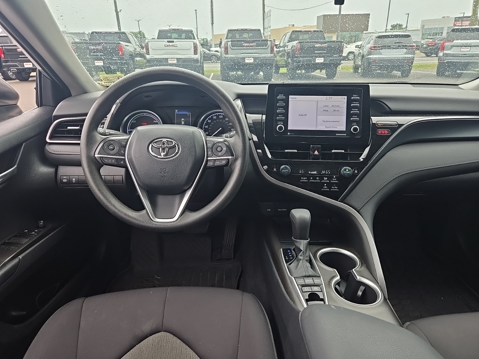 2021 Toyota Camry Hybrid LE photo 3