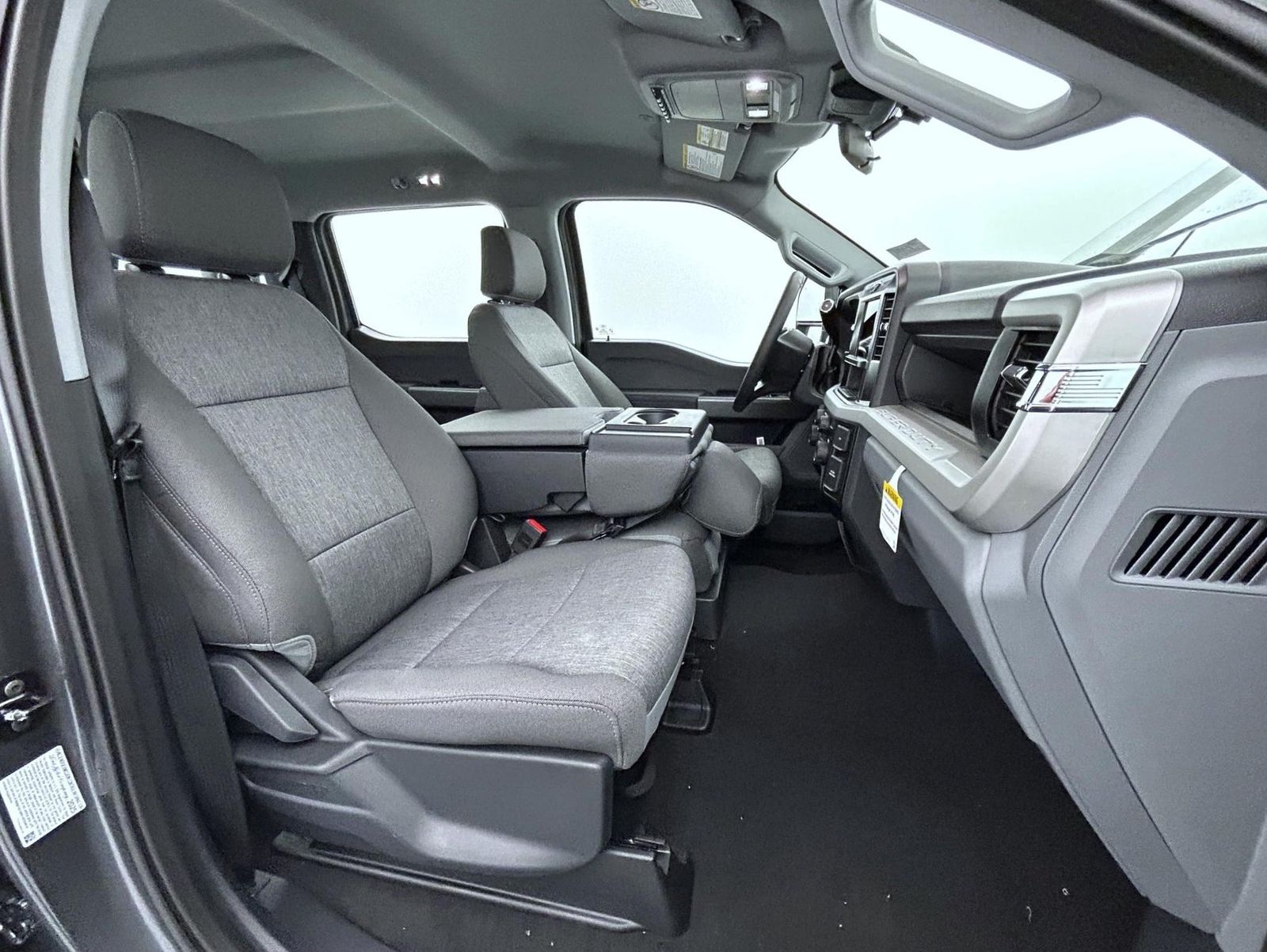 2026 Ford F-350 photo 15