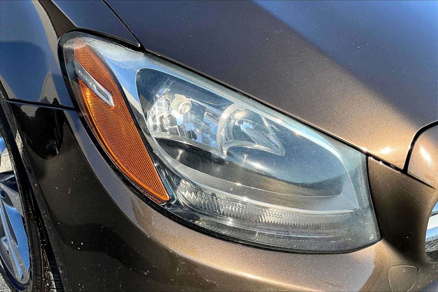 2015 Mercedes Benz C 300 Sedan photo 21