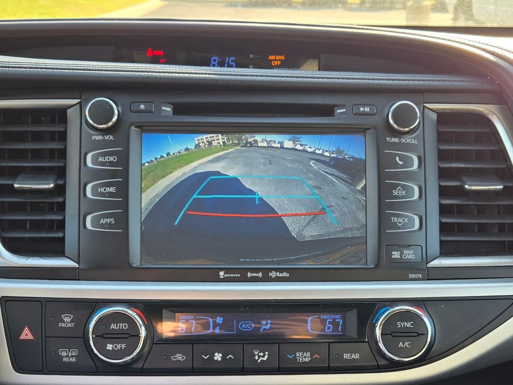 2017 Toyota Highlander SE XLE photo 20