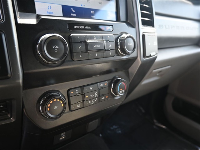 2021 Ford F-250 XLT photo 14