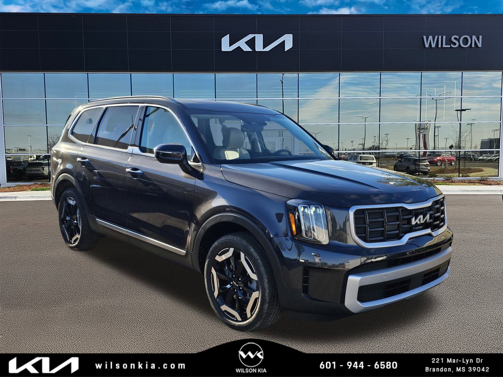 2025 Kia Telluride S's photo