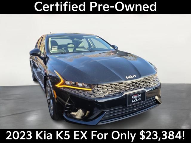 2023 Kia K5 EX's photo