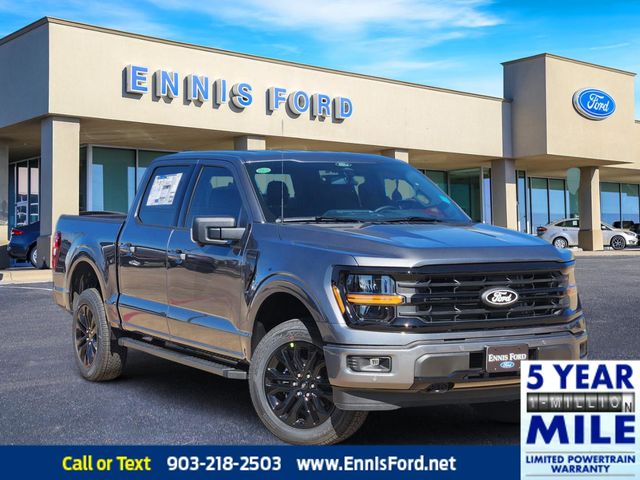 2025 Ford F-150 XLT's photo