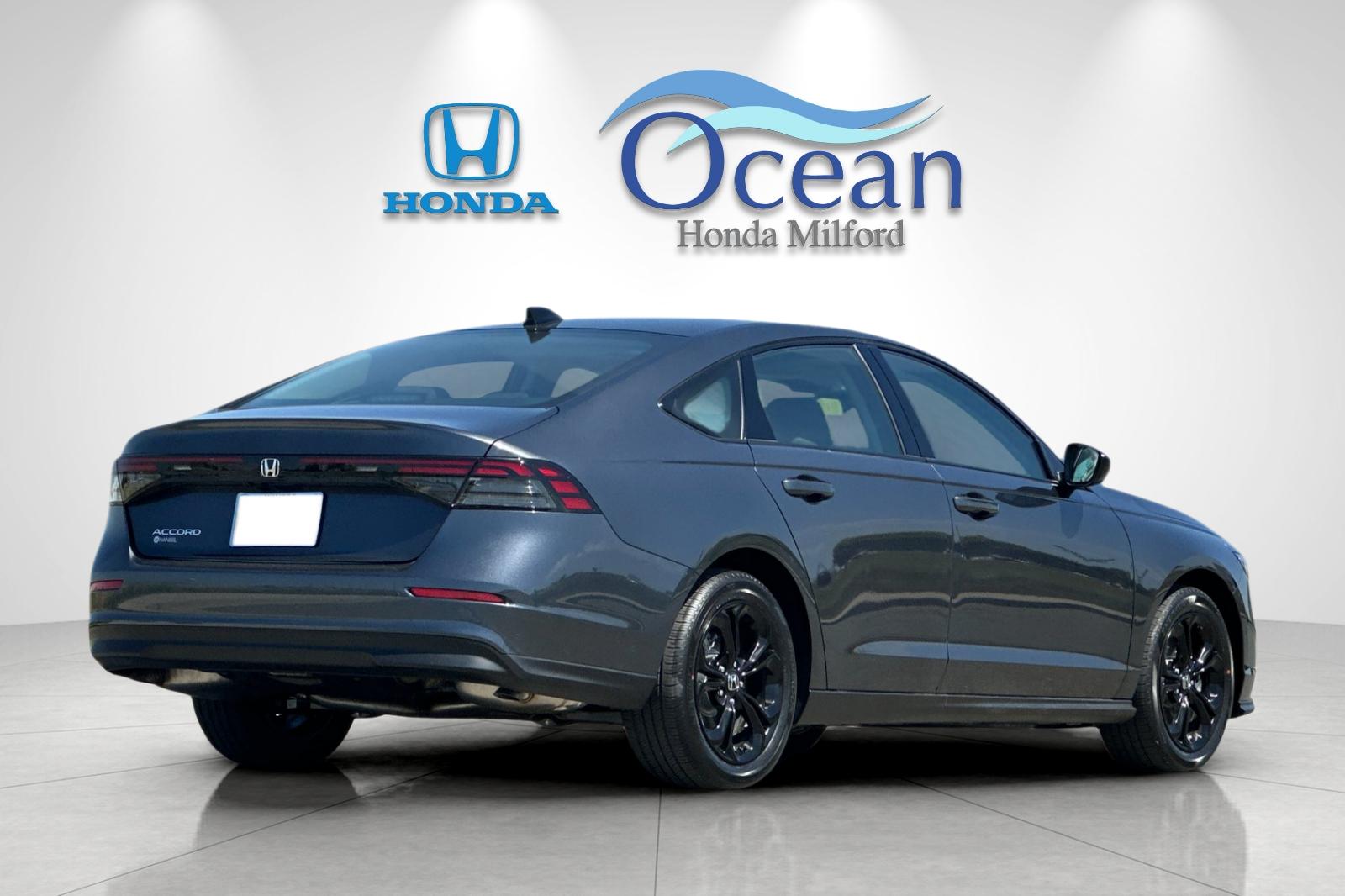 2025 Honda Accord 1.5T SE photo 4