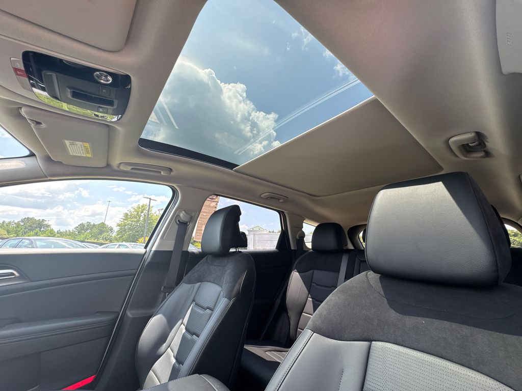 2026 Kia Sportage photo 31
