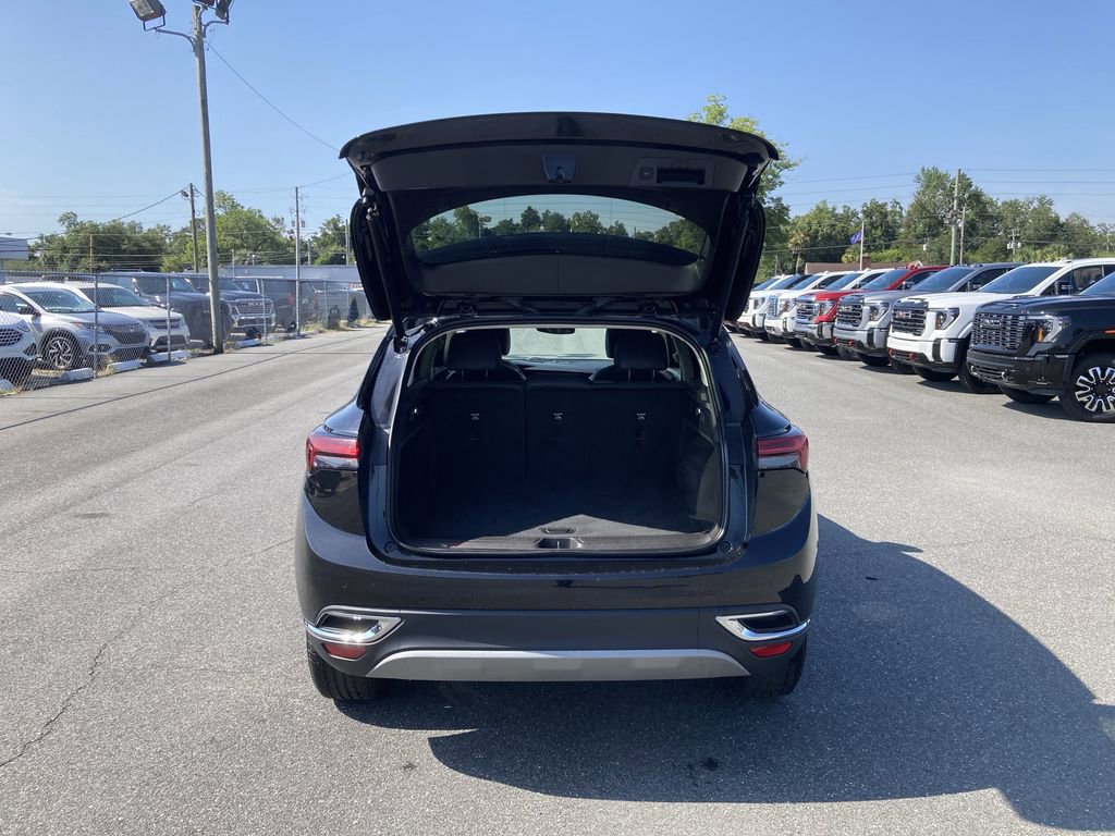 2023 Buick Envision Essence photo 37