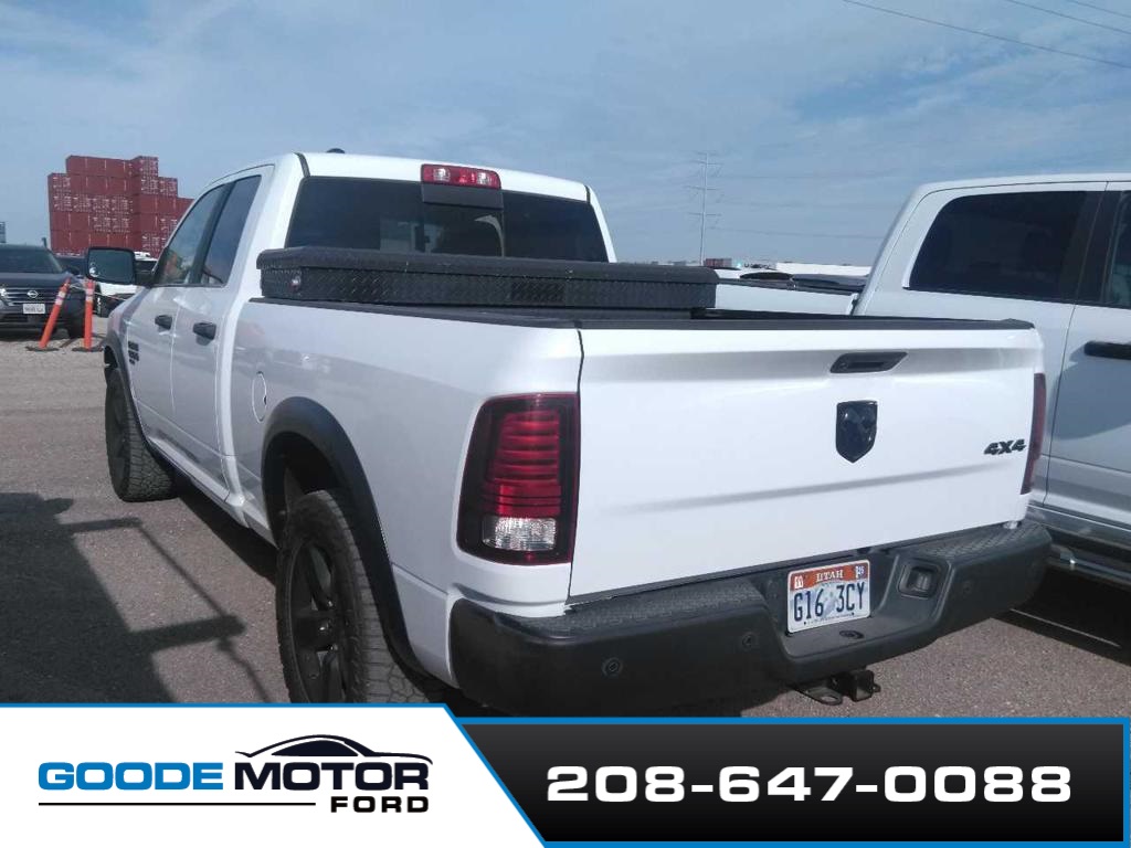 2020 Ram 1500 Classic Warlock photo 2