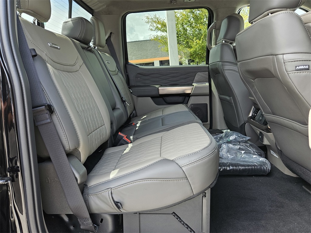 2026 Ford F-250 Platinum photo 31