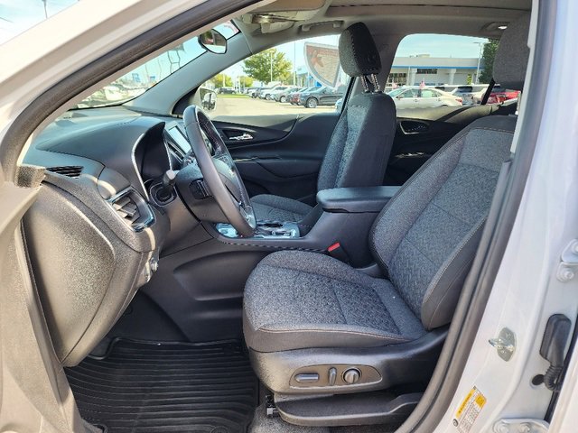 2022 Chevrolet Equinox LT photo 19