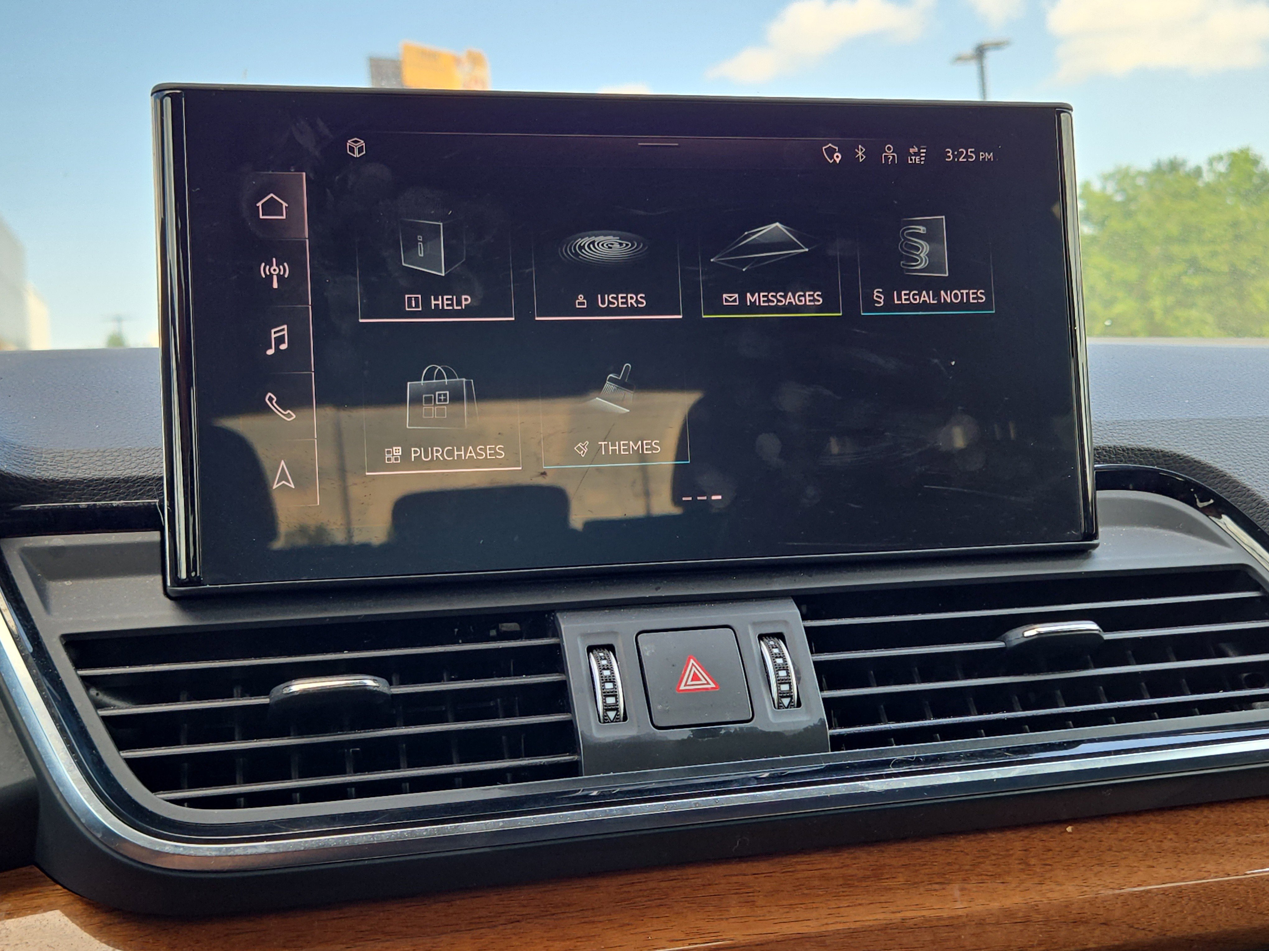 2023 Audi Q5 45 S line Premium photo 2