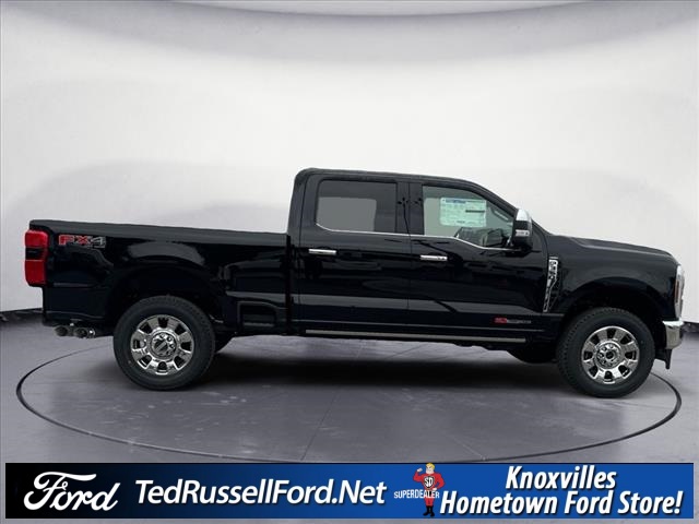 2025 Ford F-350 Lariat photo 4