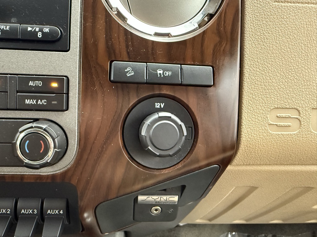 2011 Ford F-250 photo 28