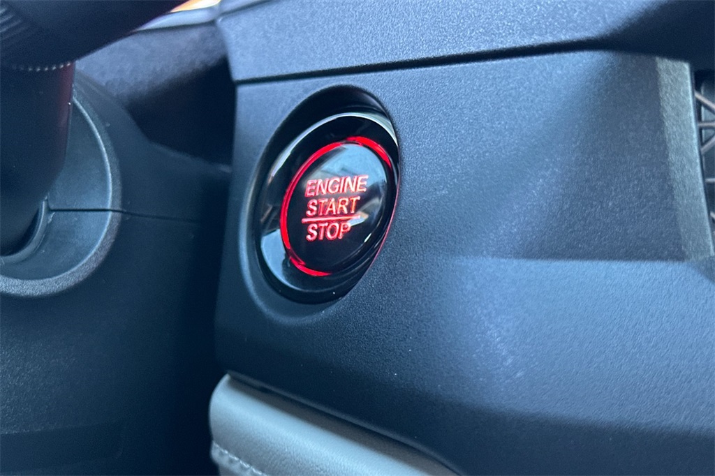 2025 Honda Accord LX photo 17