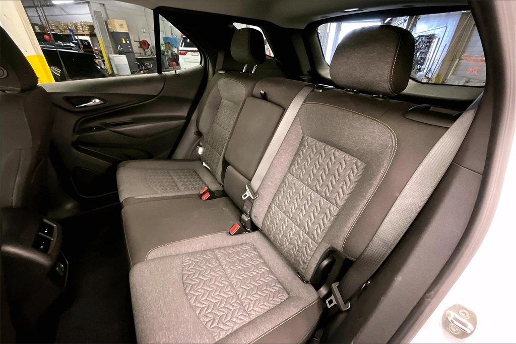 2023 Chevrolet Equinox LT photo 21