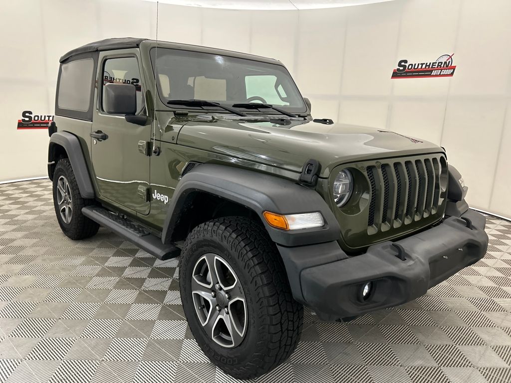 2020 Jeep Wrangler Sport S photo 3