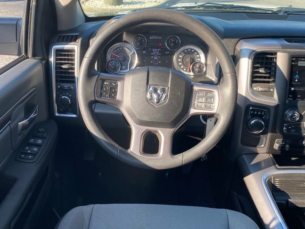 2023 Ram 1500 Classic SLT photo 8
