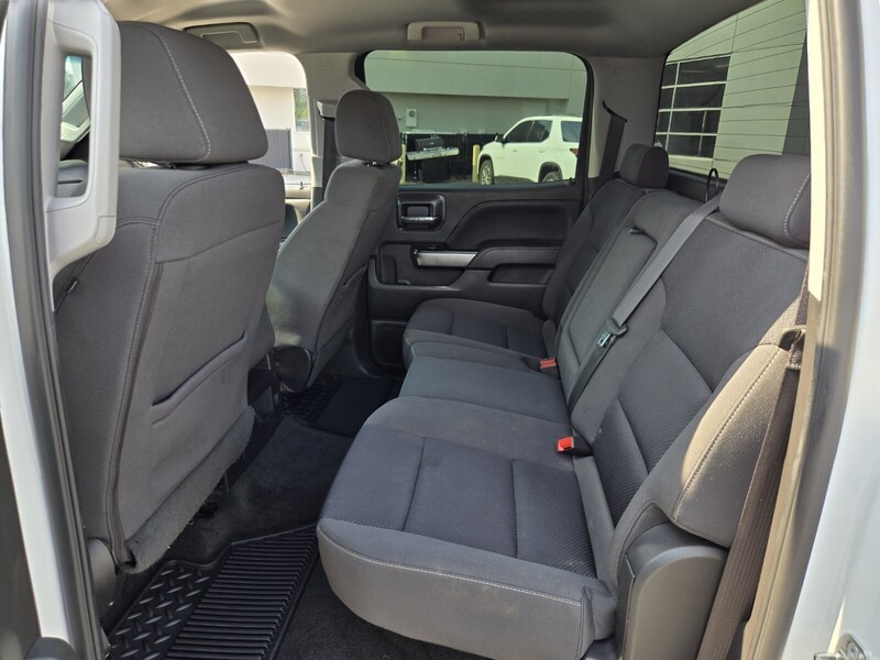 2018 Chevrolet Silverado 1500 LT photo 6