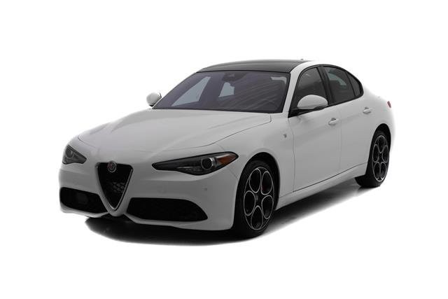 2022 Alfa Romeo Giulia