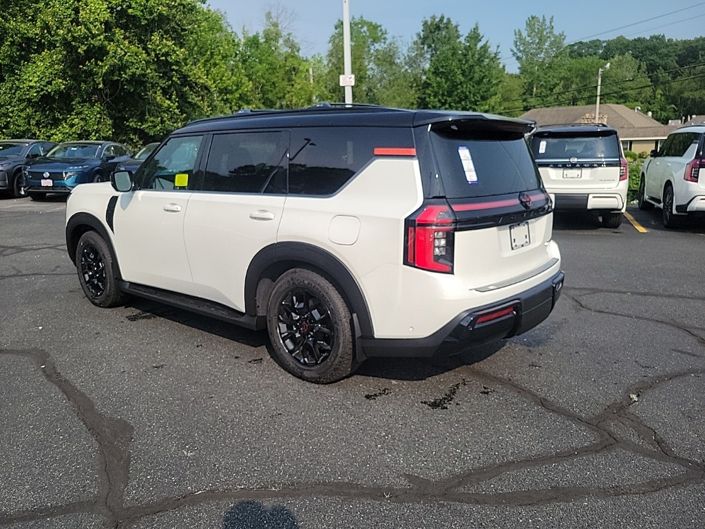 2025 Nissan Armada photo 3