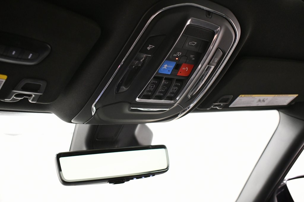2024 Jeep Grand Cherokee Limited photo 25