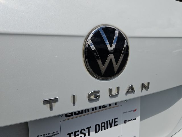 2022 Volkswagen Tiguan SE R-Line Black photo 21