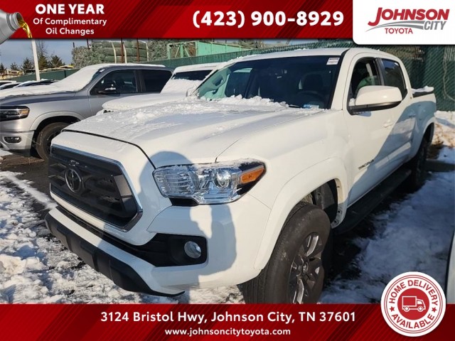 2023 Toyota Tacoma SR5's photo