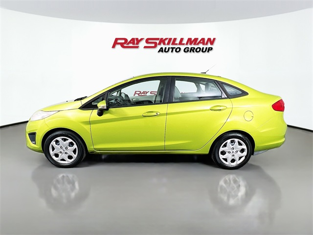 2013 Ford Fiesta SE photo 4