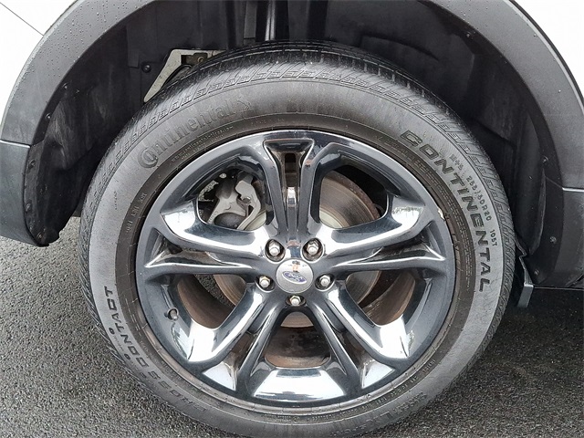 2013 Ford Explorer Base photo 8