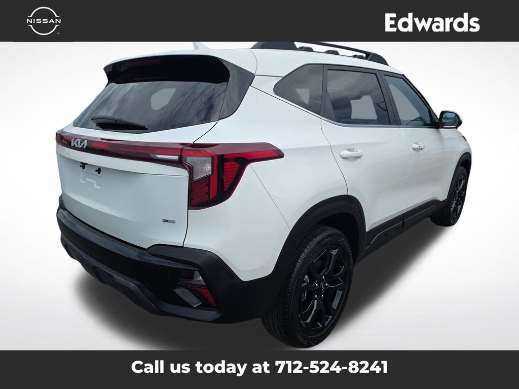 2024 Kia Seltos X-Line photo 2