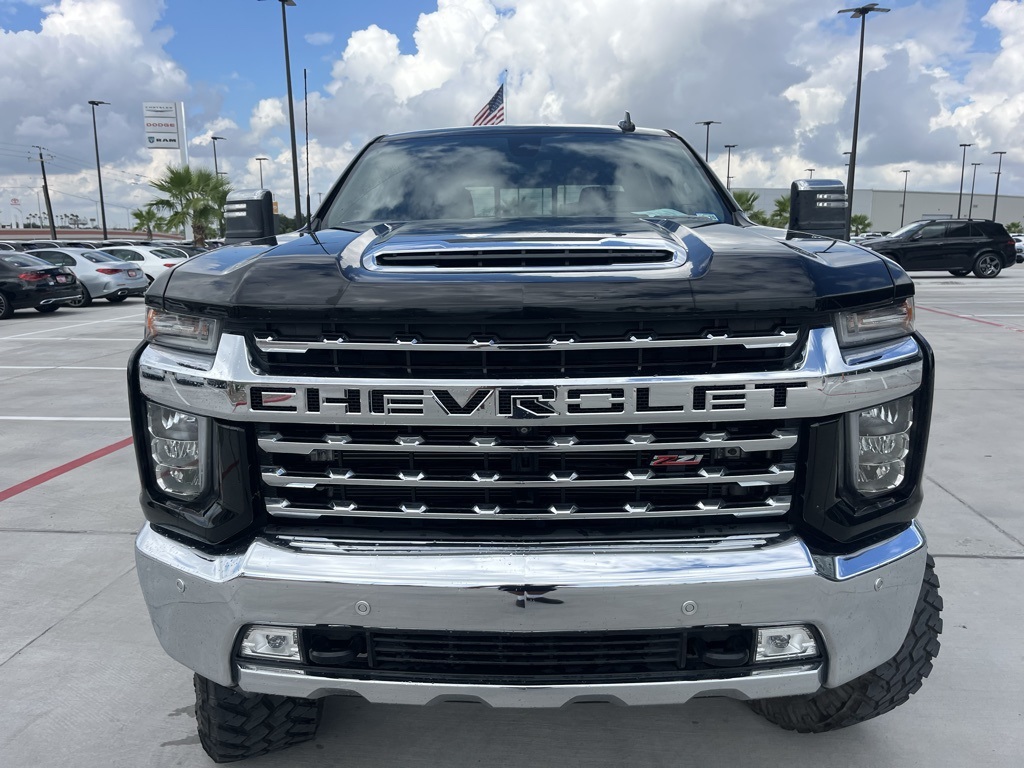2020 Chevrolet Silverado 2500HD LTZ photo 2