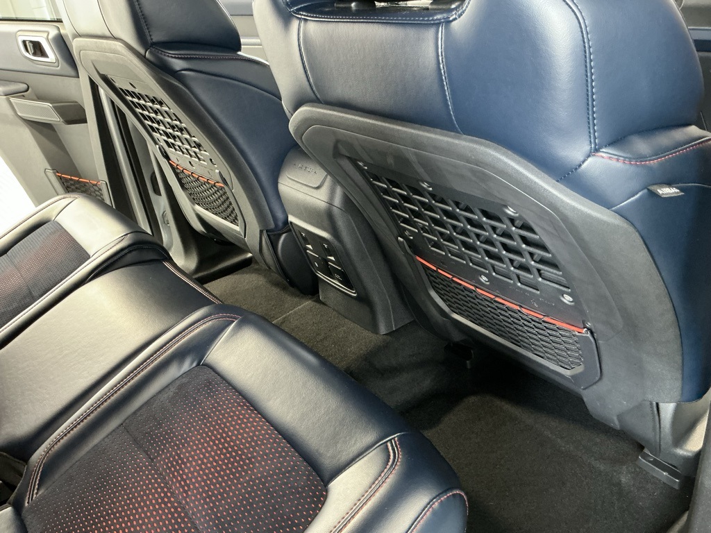 2023 Ford Bronco Raptor photo 17