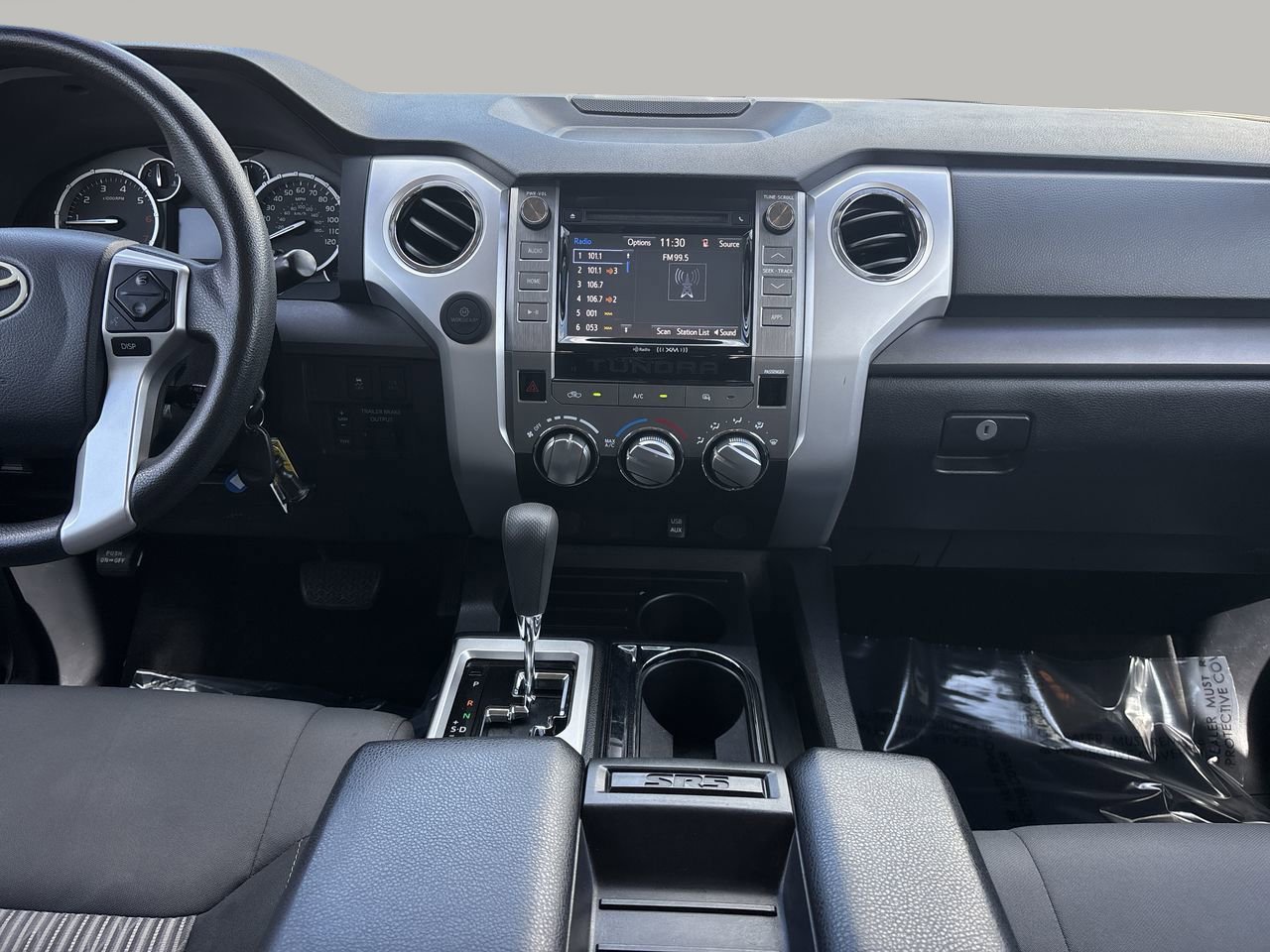2016 Toyota Tundra SR5 photo 13